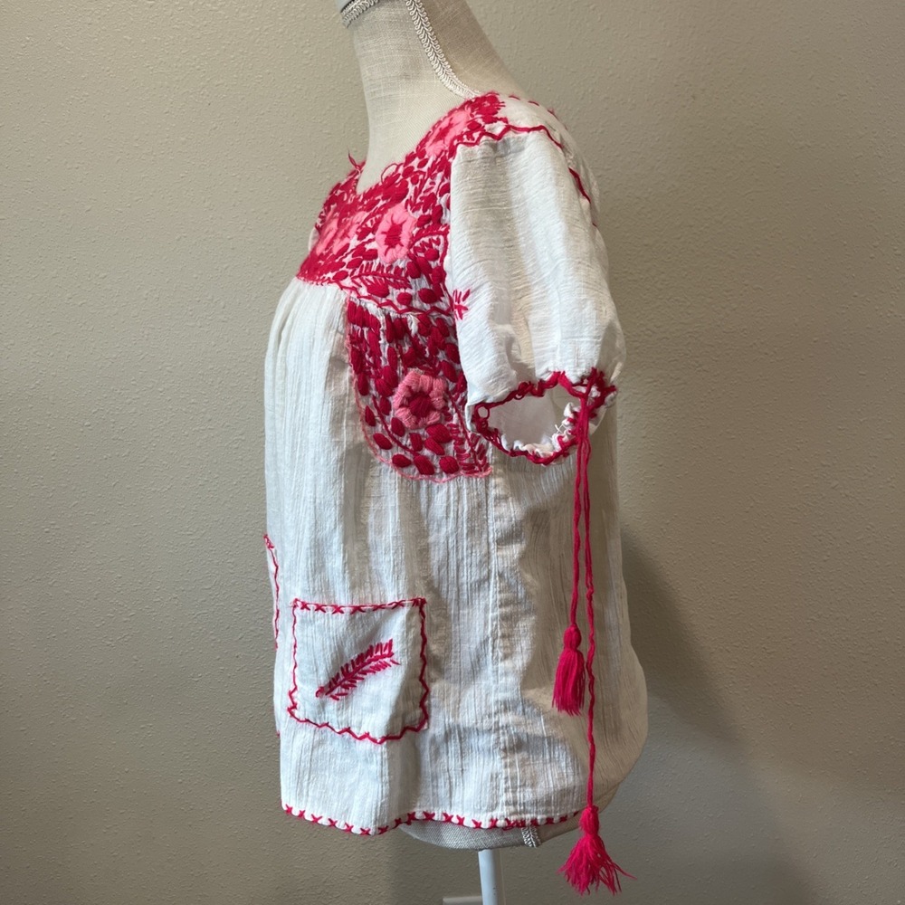 Vintage Hand-Embroidered Girls XL Linen Shirt Hispanic Gauzy Pockets Pink White - Picture 5 of 7